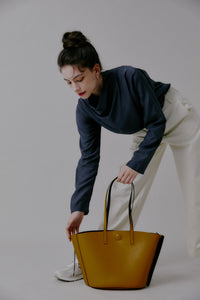 [FINAL RUN] REVERSIBLE SHOPPER BAG MUSTARD/BLACK